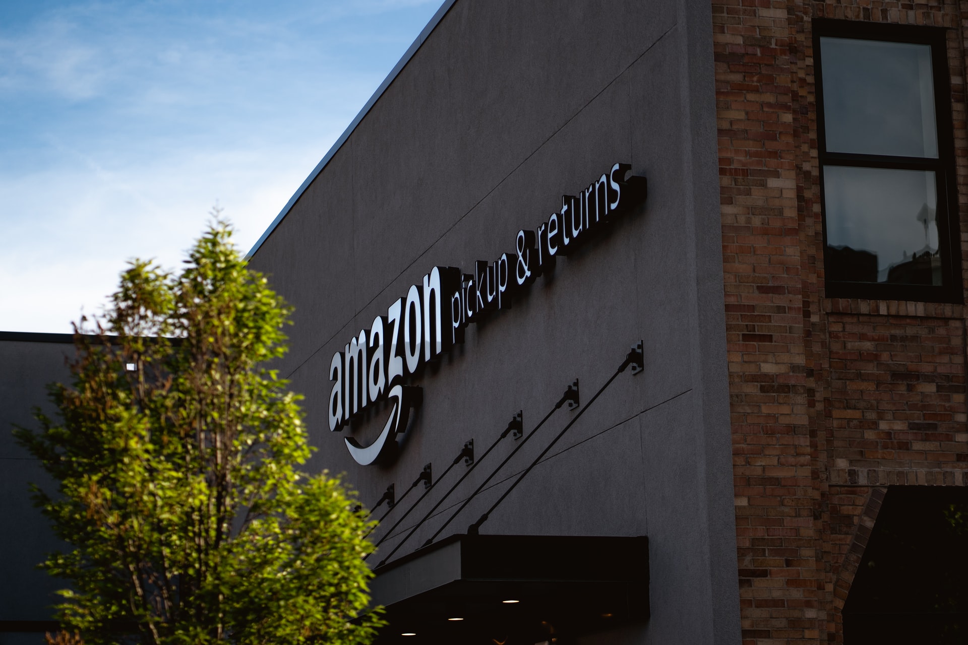 パーソナルショッパー_amazon